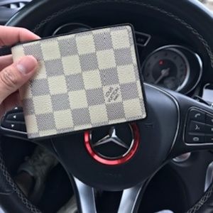 Louis Vuitton Damier Multiple wallet